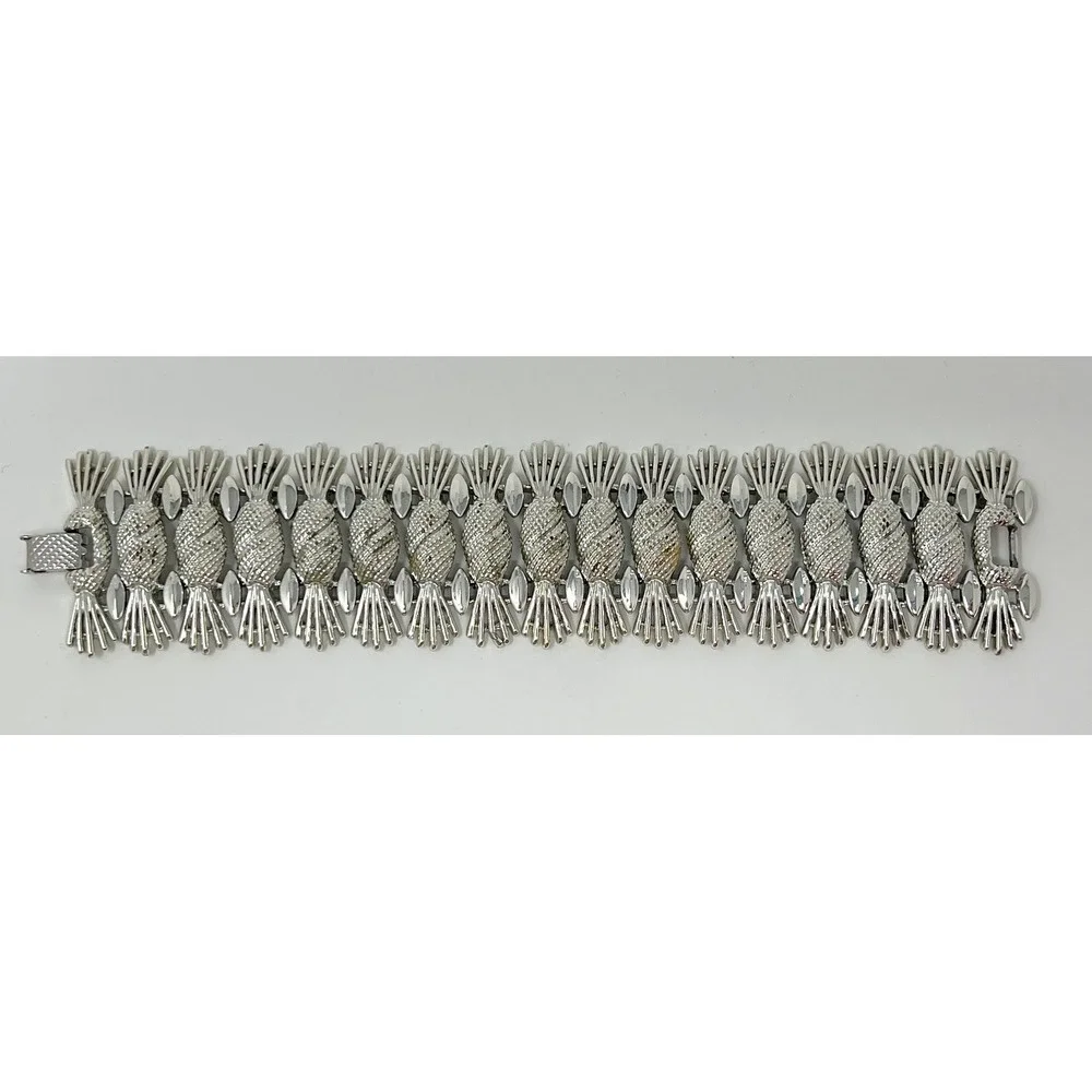 #102 Vintage Sarah Coventry Bracelet Wide Thick Pinapple Textured Silver Tone